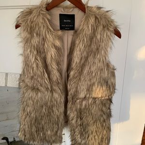 Faux fur vest
